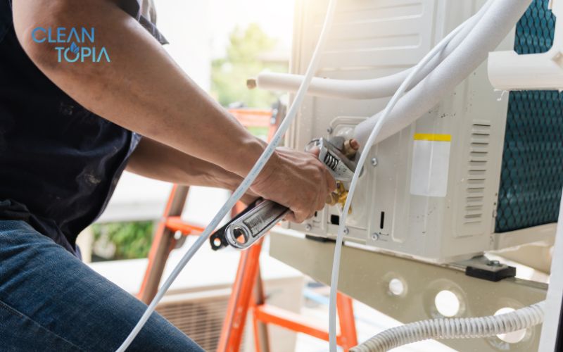 Bơm gas máy lạnh định kỳ