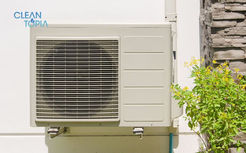 Bơm gas máy lạnh định kỳ